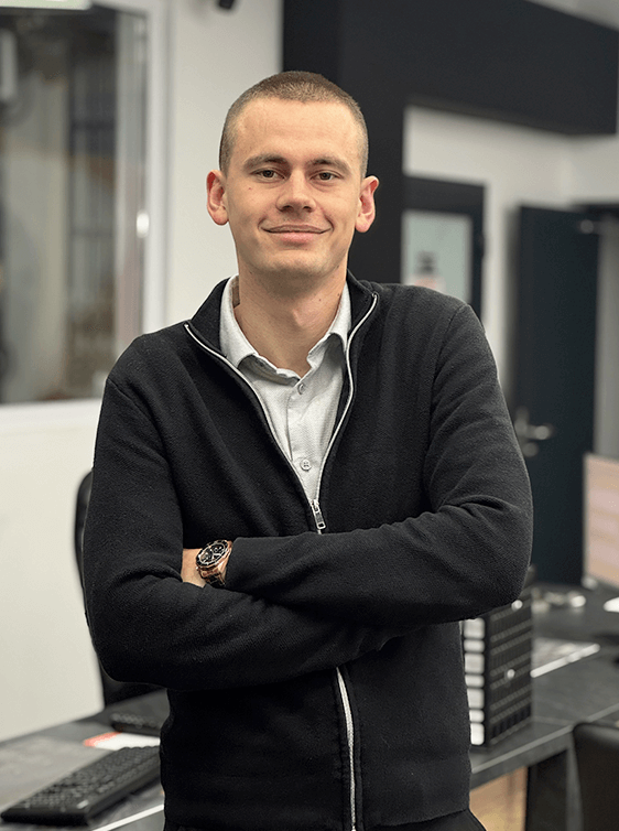 Артём Данилов